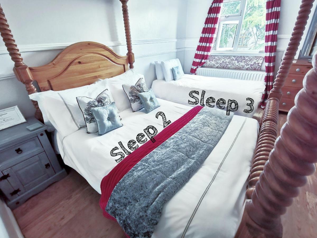 Freshly Made Sleeps 6 Сasa de vacaciones Coventry